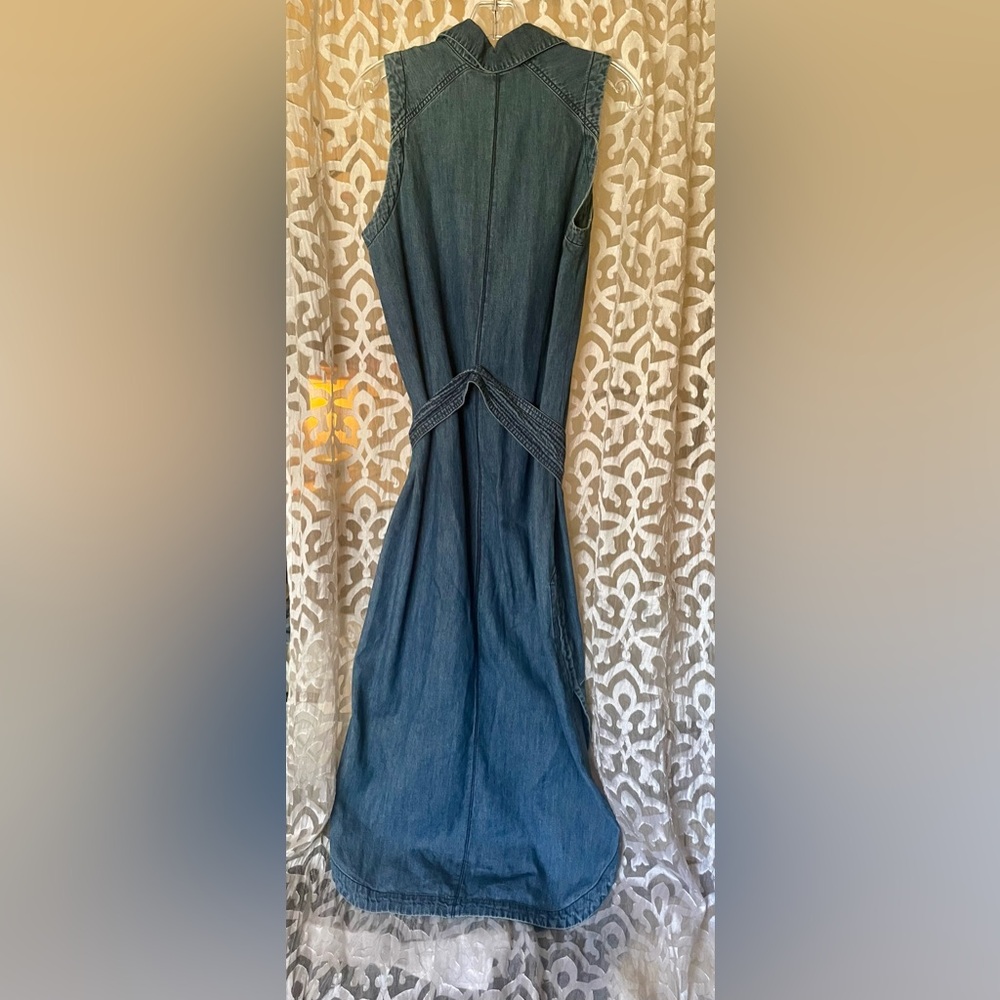 Free People Long Denim/Chambray Sleeveless Belted Shirt Dress -  Size small - Picture 6 of 7